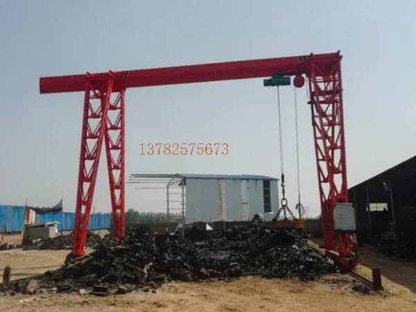 龍門吊操作前的**檢查*關(guān)重要，你知道應(yīng)該檢查哪些方面嗎？